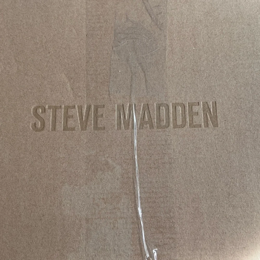 New Steve Madden Black Ankle Platform Boots - Size 7M